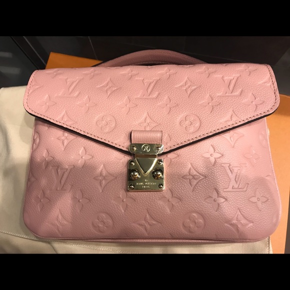 ❌Sold❌ BNIB LV Pochette Metis in Rose Poudre RARE - Picture 4 of 8